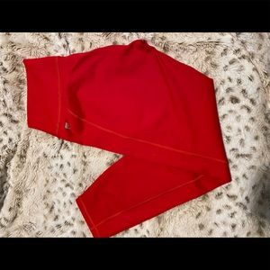 Power Hold Fabletics Legging